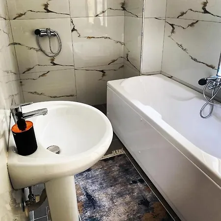 Kb Downtown Apartman *